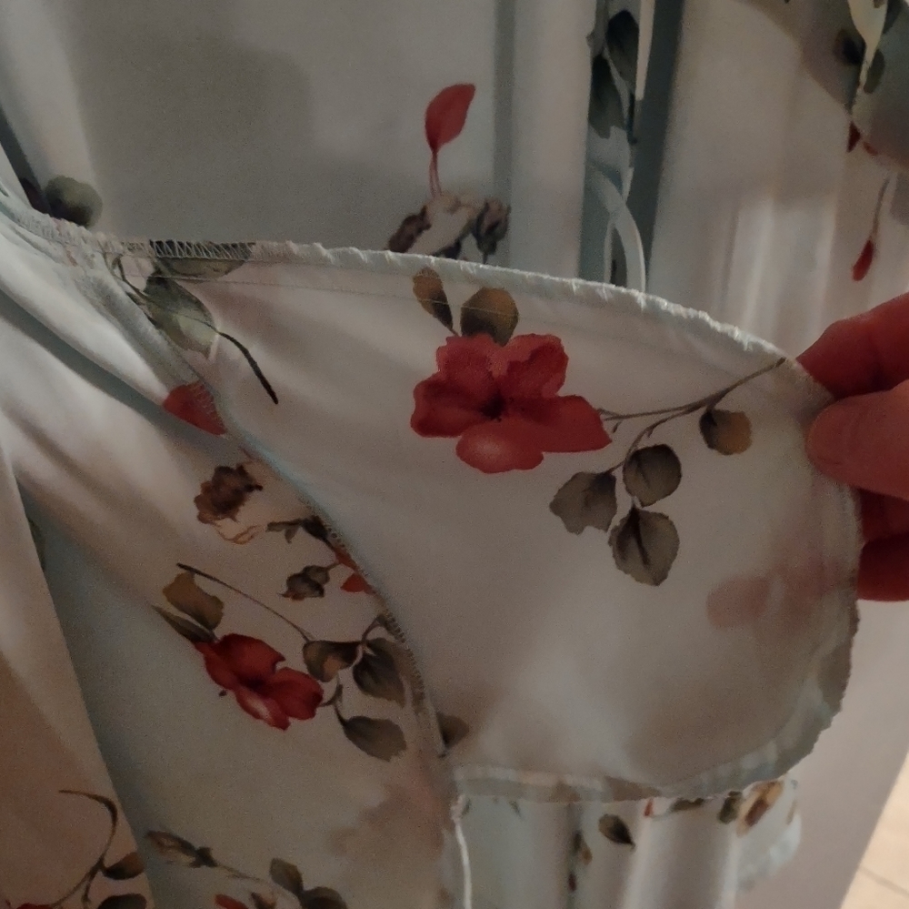 L.A. Intimates Short Robe - Picture 8 of 8